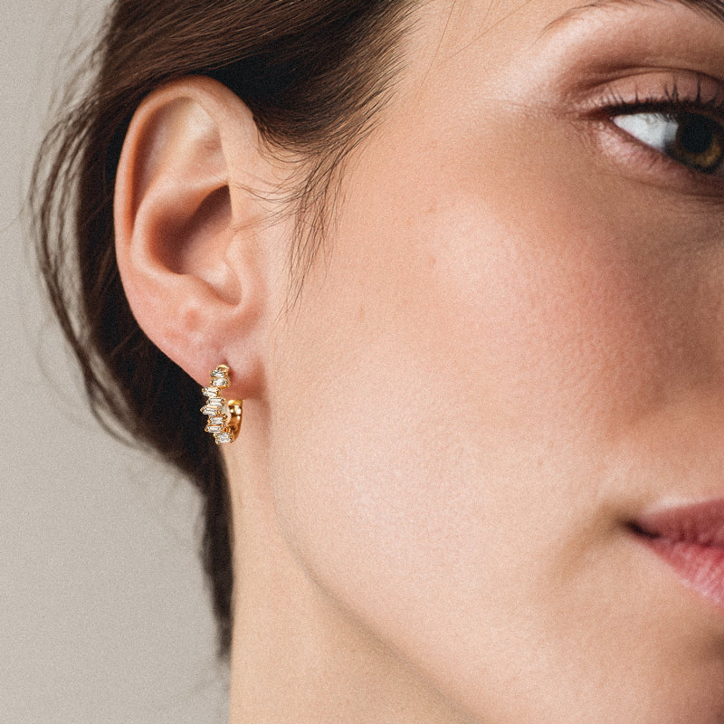 Baguette Cluster Hoop Earring - 14K Gold | VS Clarity Lab Grown Diamonds