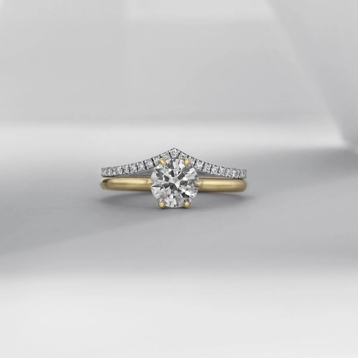 Chispa Sparkle Diamond Engagement Ring - 18K Gold - Image 9