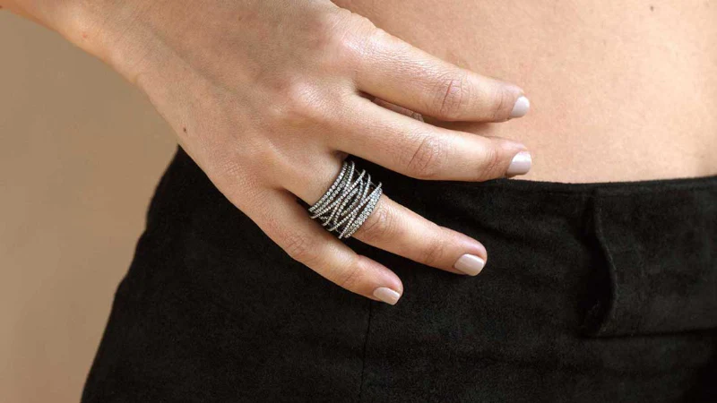 Come Together Ring - 18K Gold | VS Clarity Natural Diamonds - Image 6