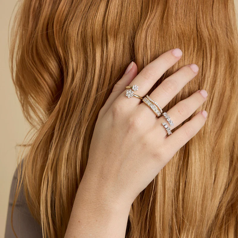 Floral Diamond Cluster Ring - 18K Gold | VS Clarity Natural Diamonds - Image 6