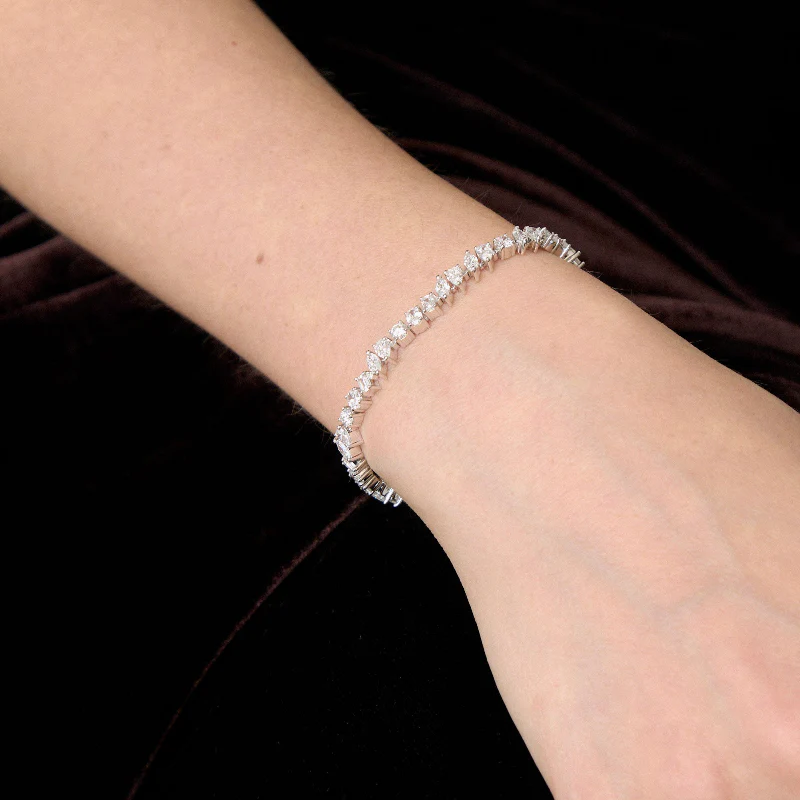 Multi Shape Diamonds Tennis Bracelet - 18K Gold | VS Clarity Natural Diamonds - Image 3