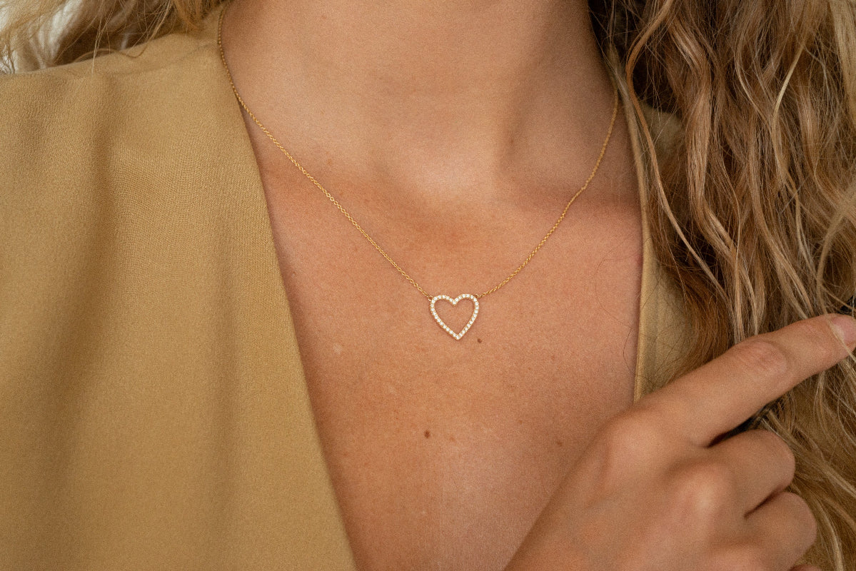 Diamond Open Heart Necklace - 18K Gold | VS Clarity Natural Diamonds - Image 5