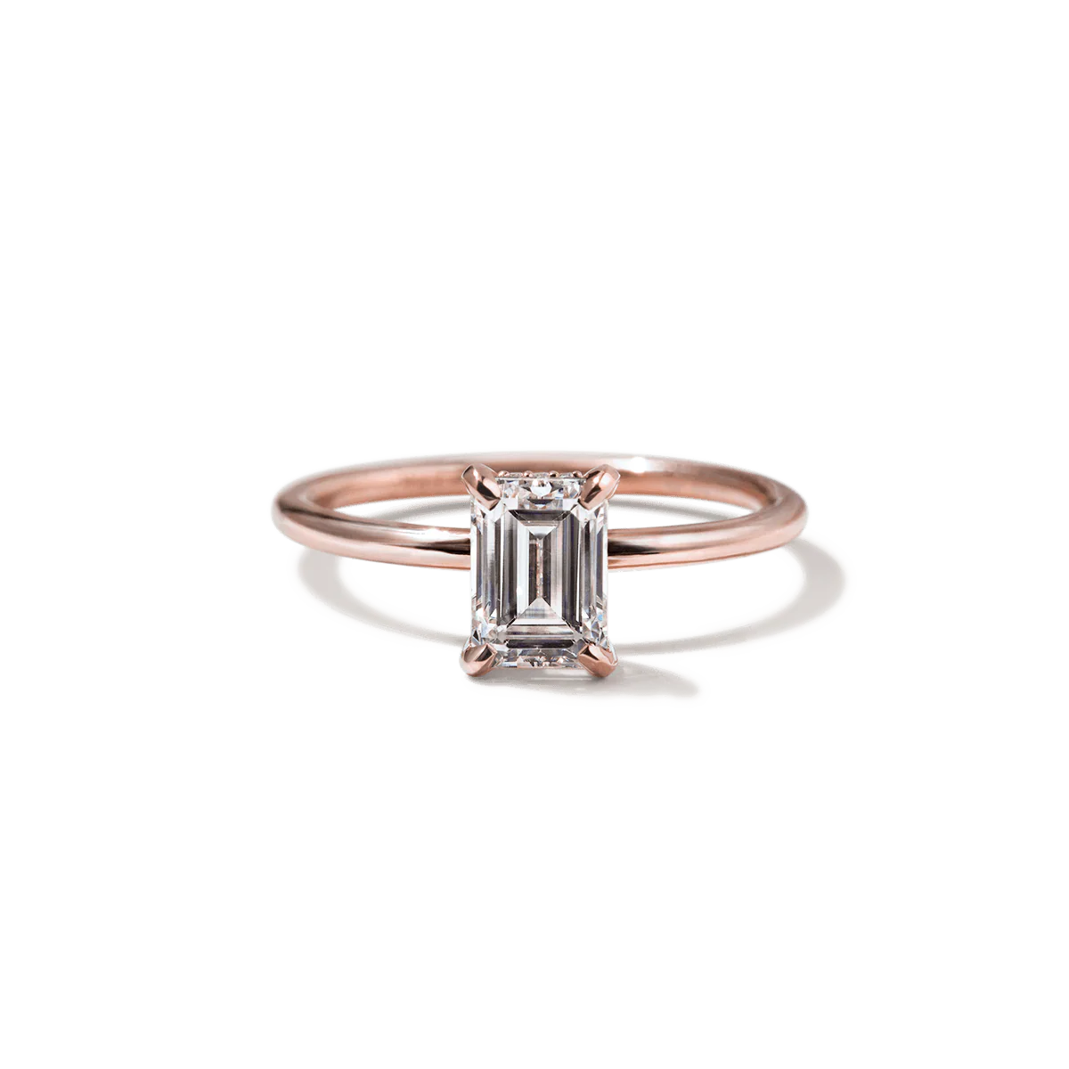 Noémie Solitaire Pick Your Diamond Shape Engagement Ring - 18K Gold - Image 12