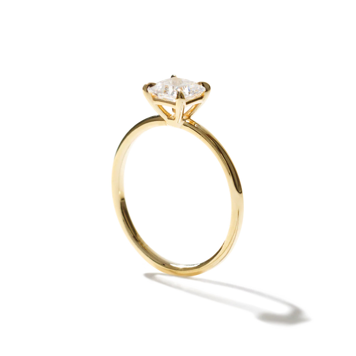 Noémie Solitaire Pick Your Diamond Shape Engagement Ring - 18K Gold - Image 33