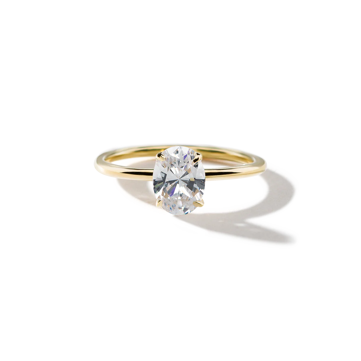 Noémie Solitaire Pick Your Diamond Shape Engagement Ring - 18K Gold - Image 4