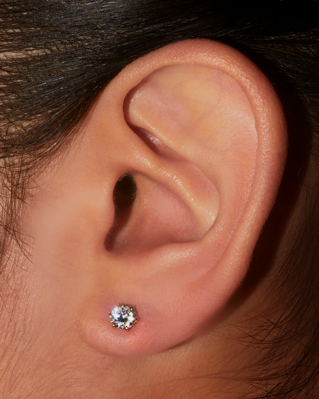 Round 6 Prong Diamond Stud - 18K Gold - Image 4
