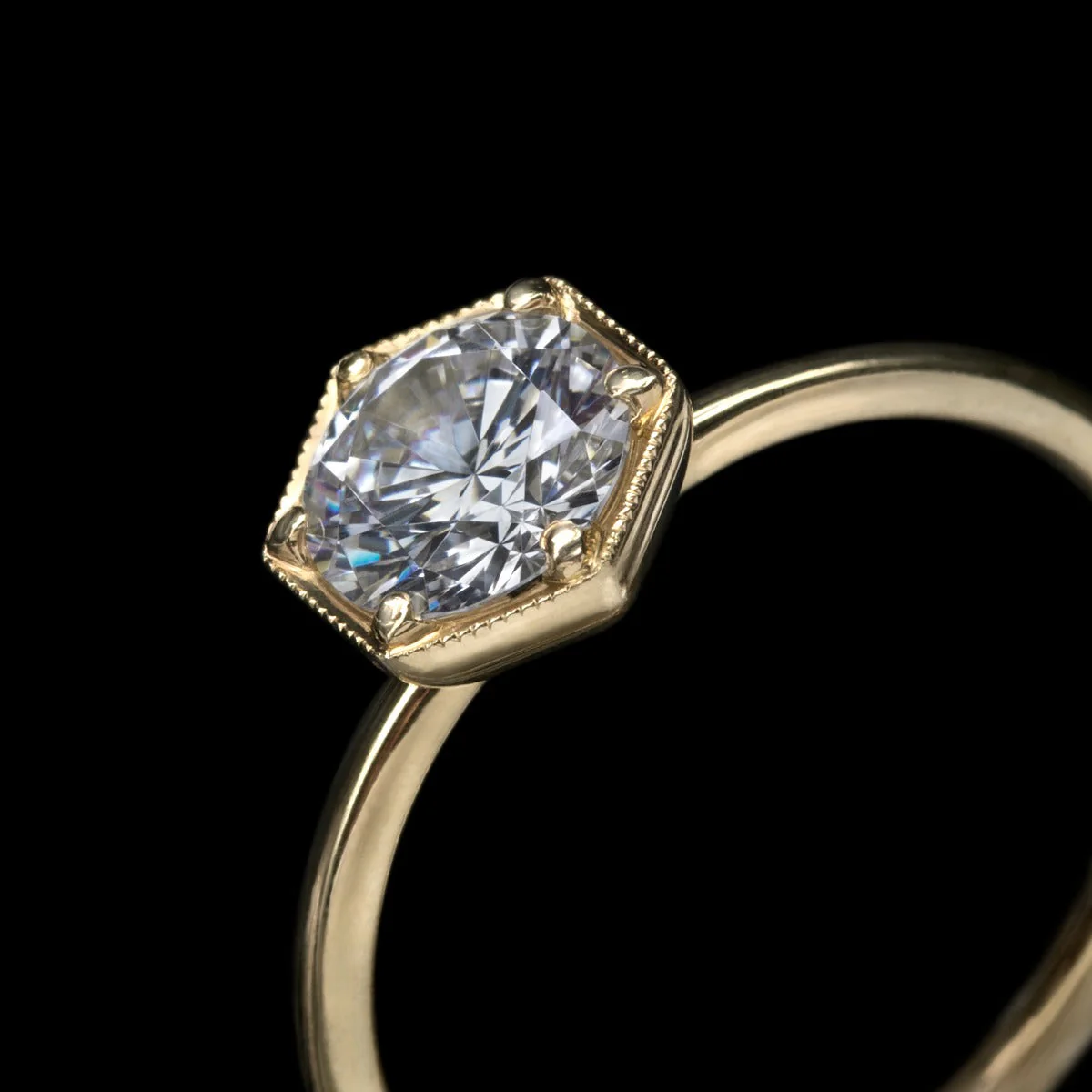 Selene Moonlight Round Diamond Engagement Ring - 18K Gold - Image 12