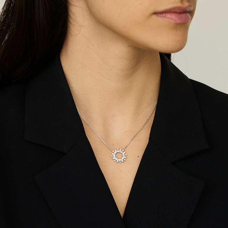 Sunburst Diamond Necklace - 18K Gold | VS Clarity Natural Diamonds - Image 4