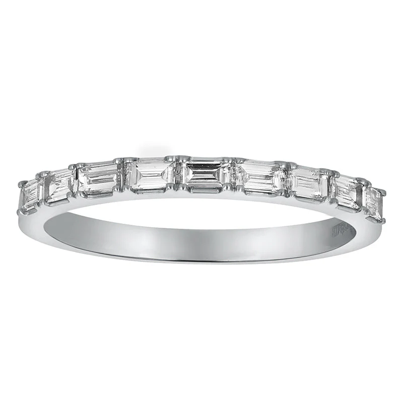 Baguette Diamond Band Ring - 18K Gold | VS Clarity Natural Diamonds - Image 3