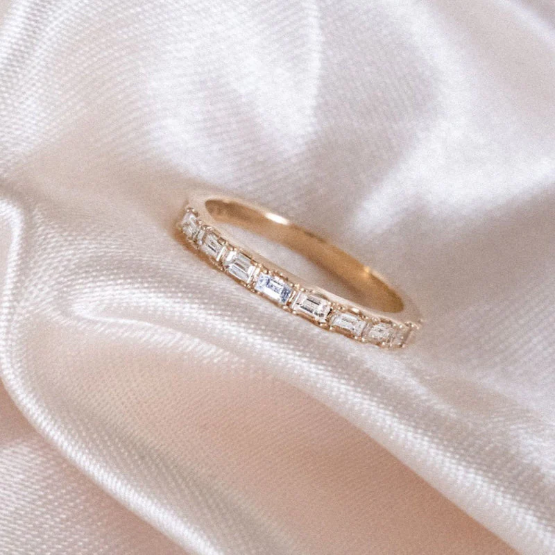 Baguette Diamond Band Ring - 18K Gold | VS Clarity Natural Diamonds - Image 7