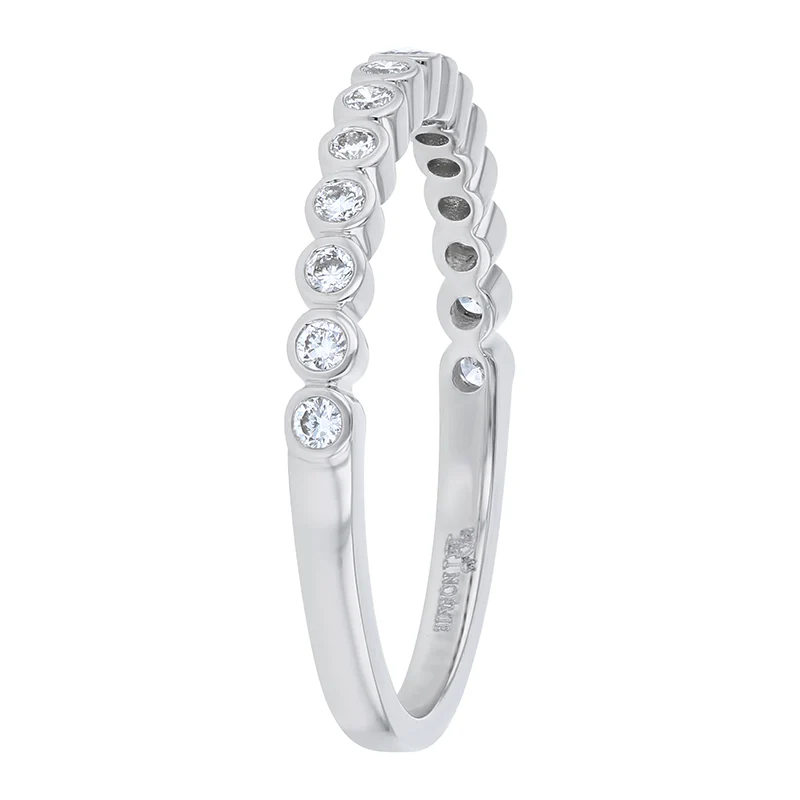 Half Band Bezel Diamond Ring - 18K Gold | VS Clarity Natural Diamonds - Image 5