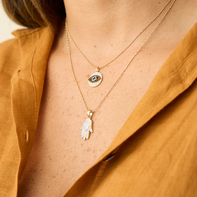 Hamsa Hand Diamond Necklace - 18K Gold | VS Clarity Natural Diamonds - Image 4