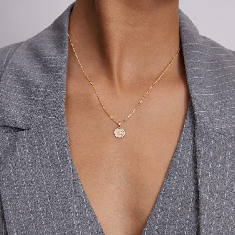 Noémie Elephant Diamond Medallion - 18K Gold | VS Clarity Natural Diamonds - Image 5
