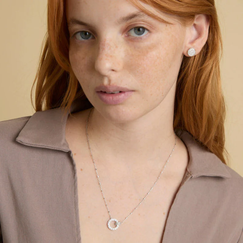 Triple Circle Diamond Necklace - 18K Gold | VS Clarity Natural Diamonds - Image 4