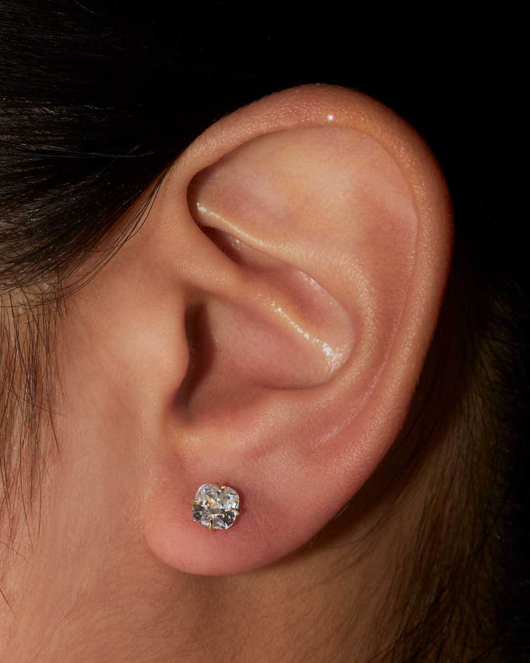 Cushion Diamond Studs - 18K Gold - Image 4